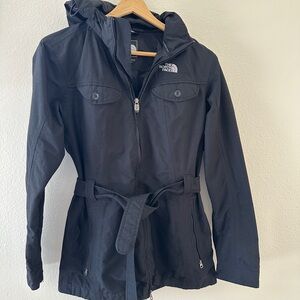 The North Face Women’s K Rain Jacket- Medium- Like New